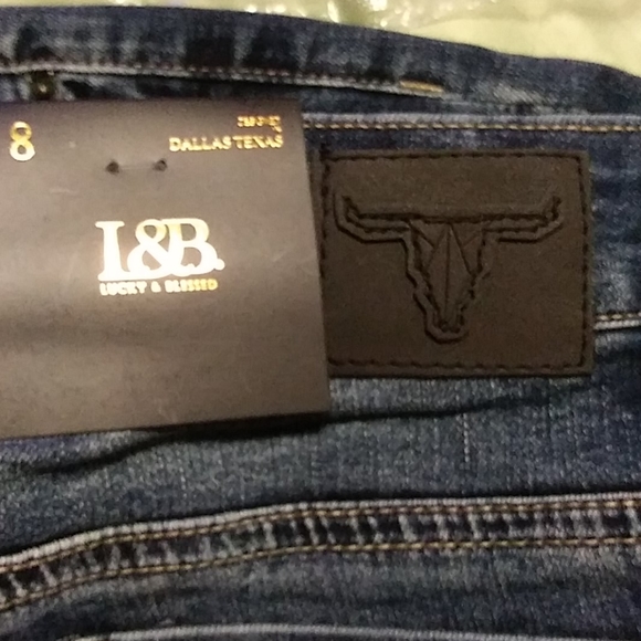 NWT. High-rise skinny jeans longer length - Picture 12 of 14